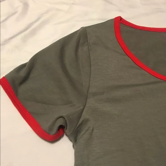 Lularoe Outfit Classic T & Leggings dogs NWT Gray - Picture 7 of 8